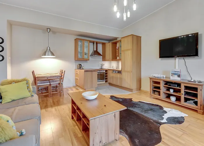 Dom & House - Apartments Monte Cassino City Center